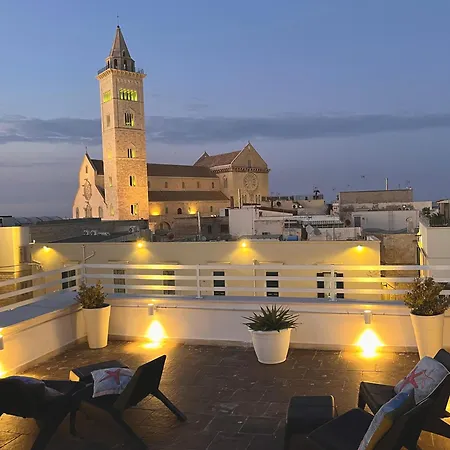 Guest house White House Trani