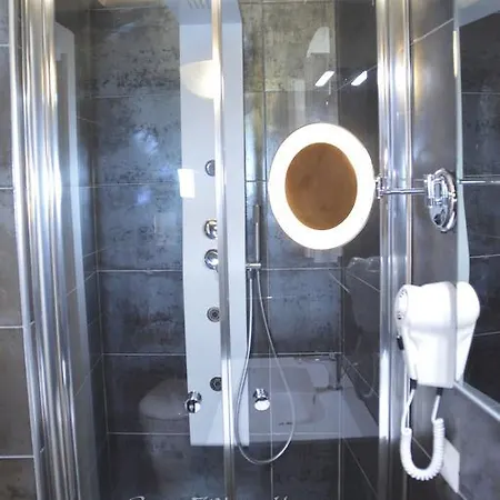 White House Maison d'hôtes Trani