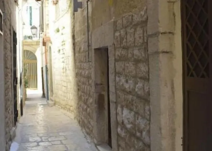 Gasthof White House Trani