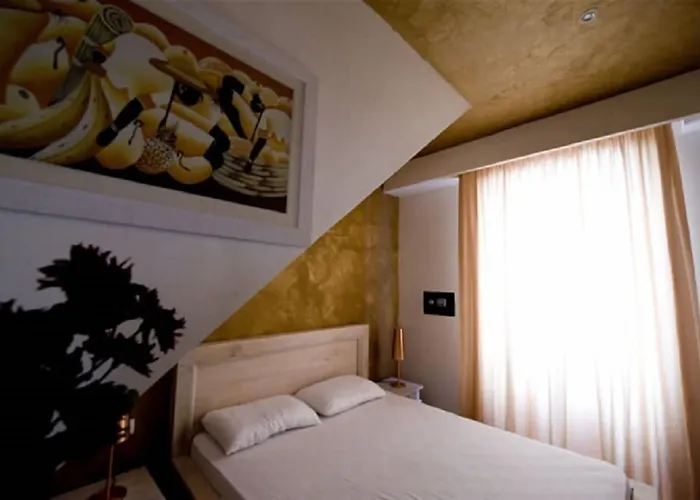 White House Gasthof Trani