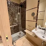 White House 3* Trani