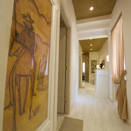 ゲストハウス White House 3*